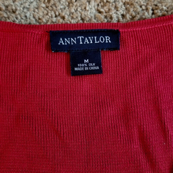 Ann Taylor Silk Tank Top Red Women's Size Medium - Picture 3 of 4